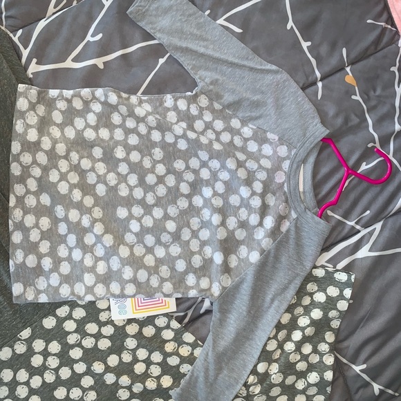 LulaRoe Kids Sloan Shirt 2 New - Picture 2 of 5